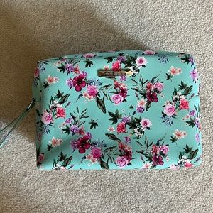 Steve Madden Large Travel Bag